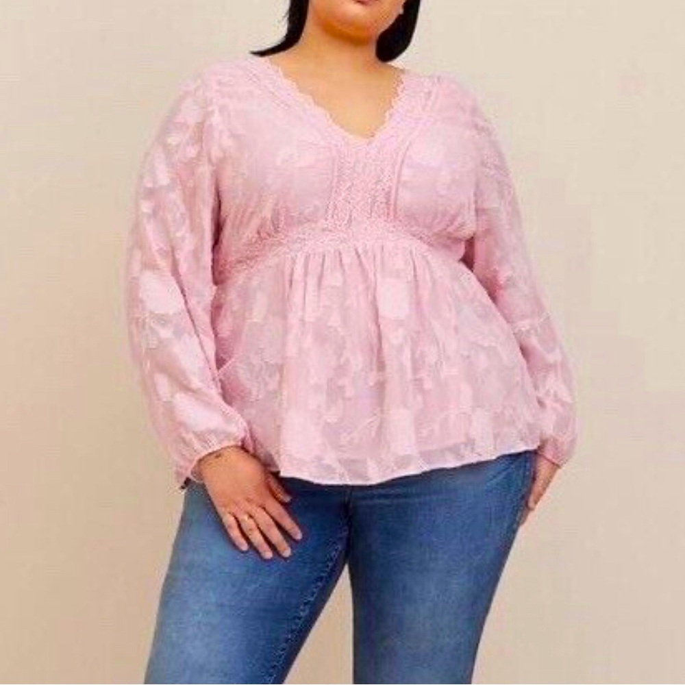 Torrid NWT Babydoll Clip Floral Long Sleeve Top Pink
